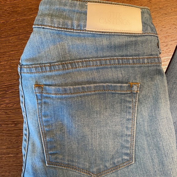 The Castings skinny jeans size 29 light blue. Worn once. Great condition. - Picture 2 of 3